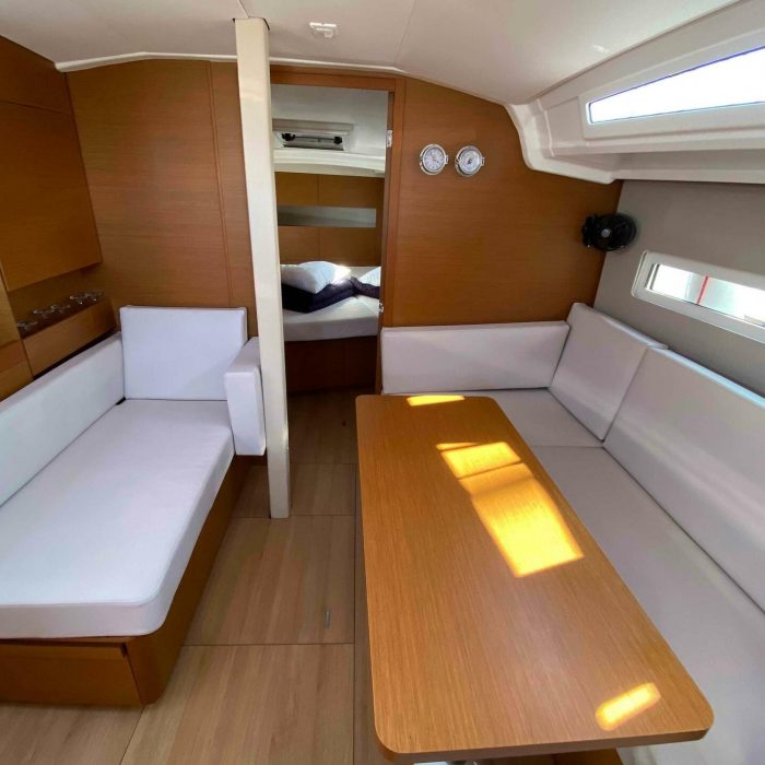 ALMA LIBRE VI | Sun Odyssey 410 photo 8 ALMA LIBRE VI | Sun Odyssey 410 photo 8