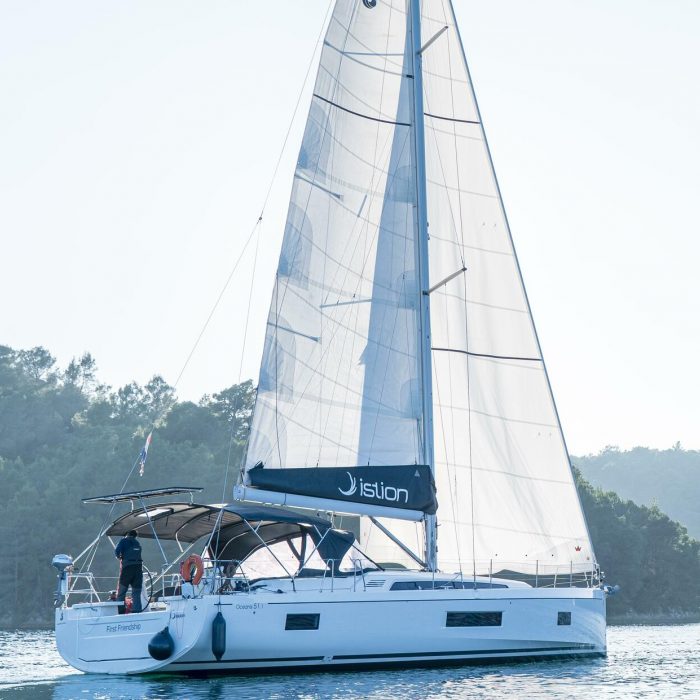 First Friendship | Oceanis 51.1 photo 3