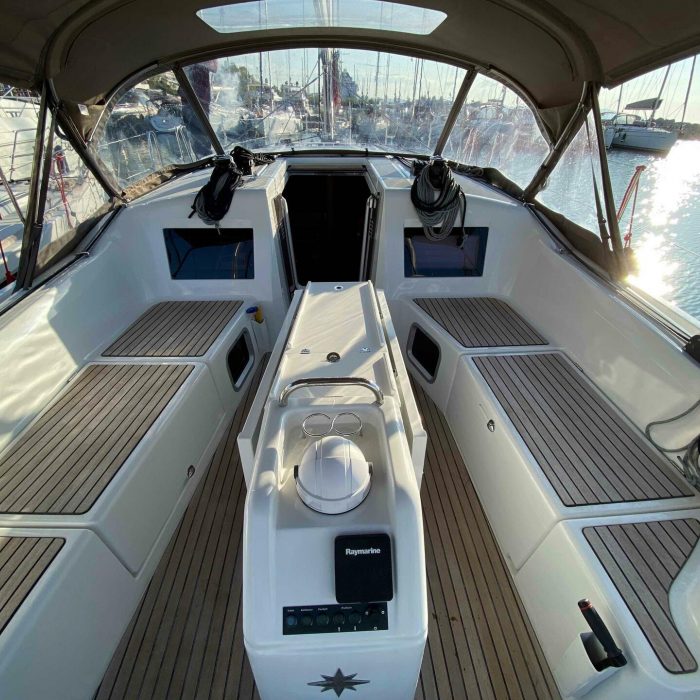 ALMA LIBRE VI | Sun Odyssey 410 photo 1 ALMA LIBRE VI | Sun Odyssey 410 photo 1