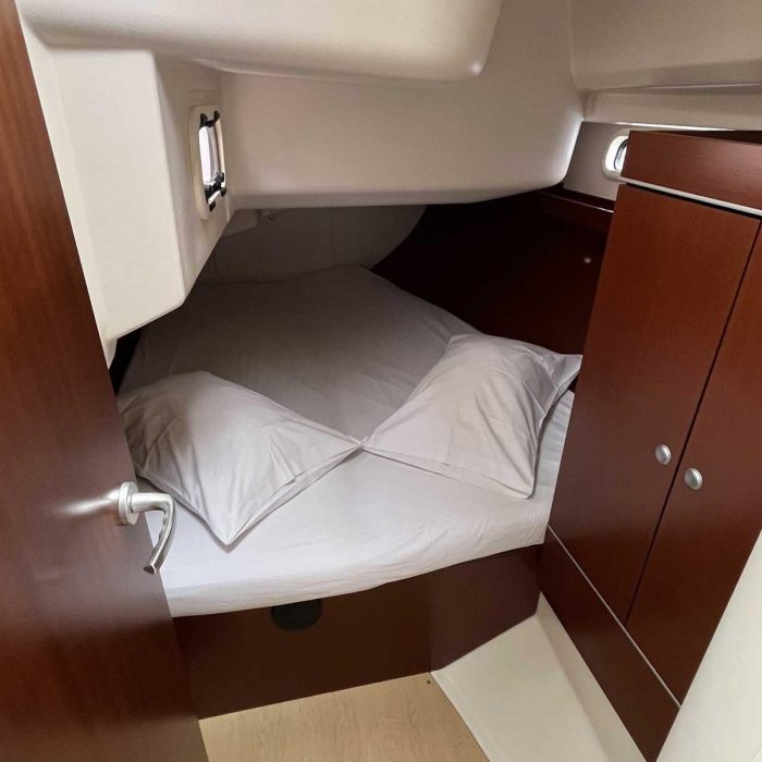 Alkyoni | Hanse 385 photo 18