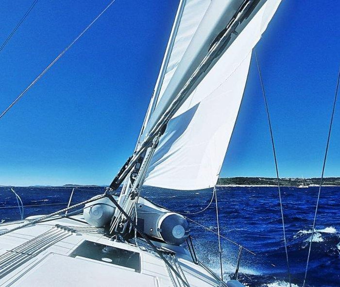 Auka | Bavaria C42 photo 7