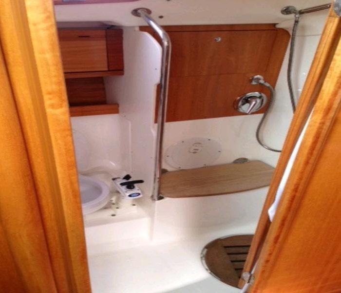 Martina | Bavaria 39 Cruiser photo 9