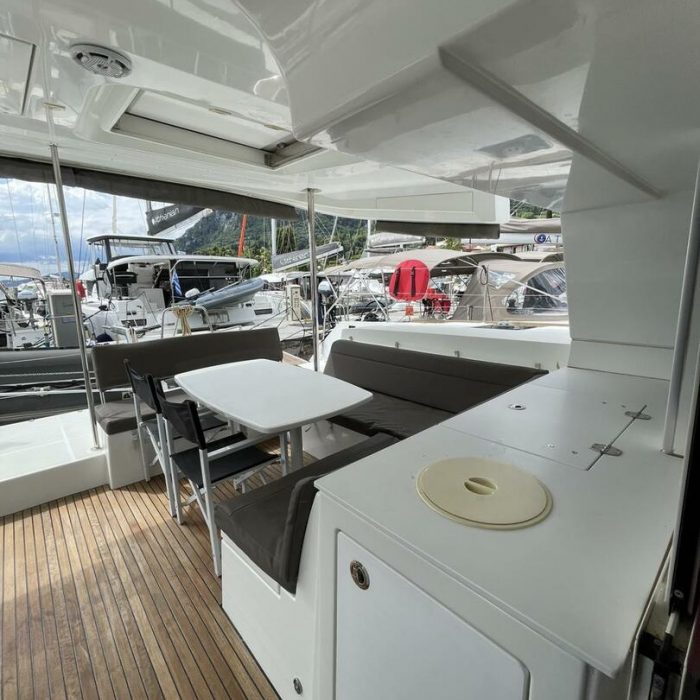 AMARE I | Lagoon 450 Fly photo 18