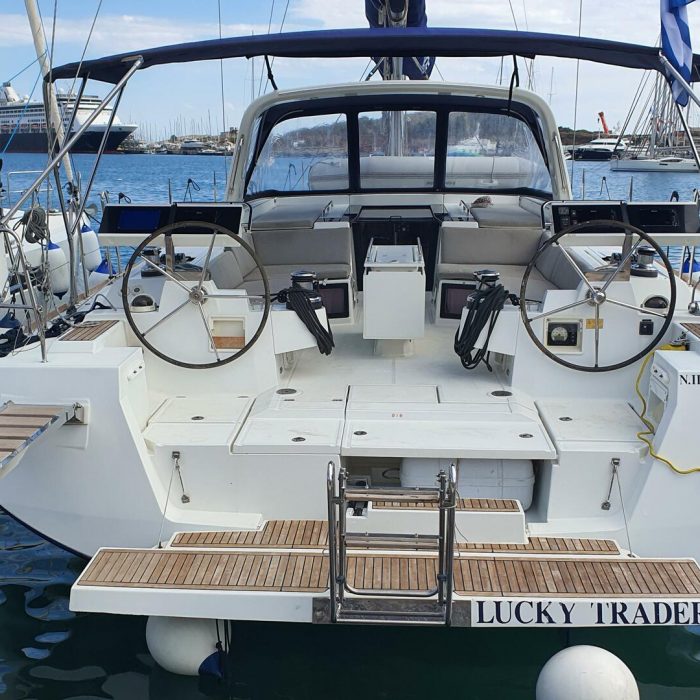 LUCKY TRADER | Oceanis 55 photo 4