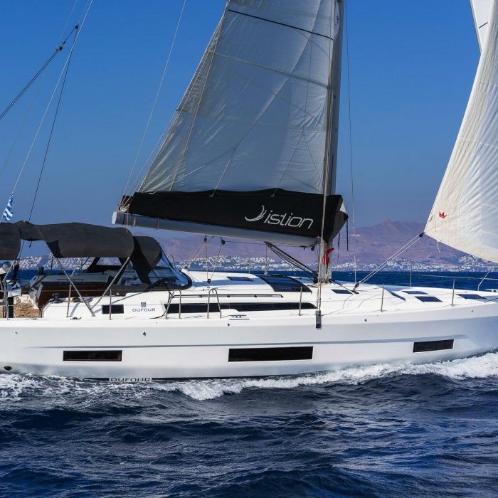 Edelweiss | Dufour 470 photo 3