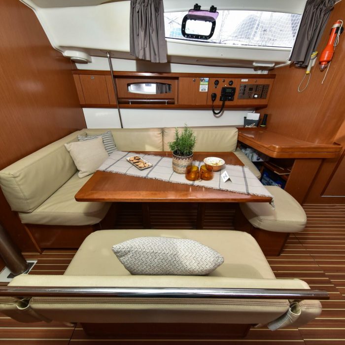 Playmaker | Oceanis 43 photo 16