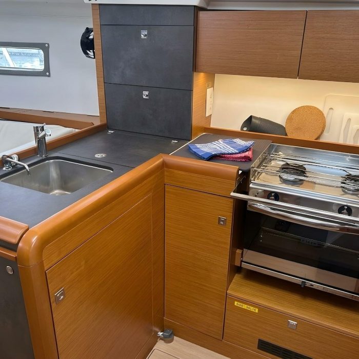 Reina De Oros | Sun Odyssey 349 photo 23