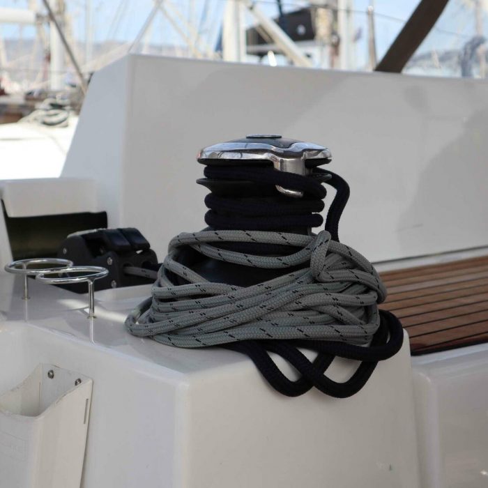 Diamond | Sun Odyssey 440 photo 6 Diamond | Sun Odyssey 440 photo 6