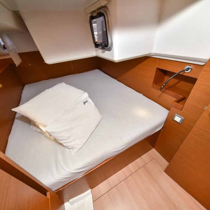 Swannabe | Sun Odyssey 490 photo 57