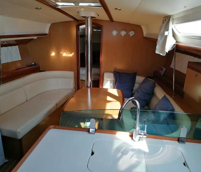 Xenia | Sun Odyssey 39i photo 3