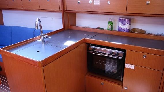 Diana | Bavaria Cruiser 37 photo 15