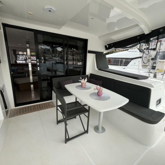 GRAND DELUXE III | Lagoon 42 photo 4