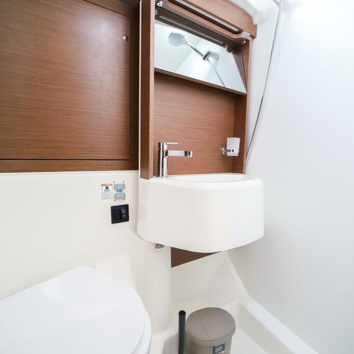 Briseide - Comfort line | Oceanis 51.1 photo 23