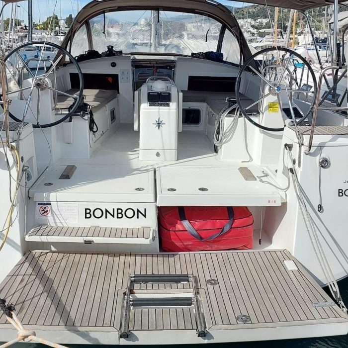 Bonbon | Sun Odyssey 440 photo 16