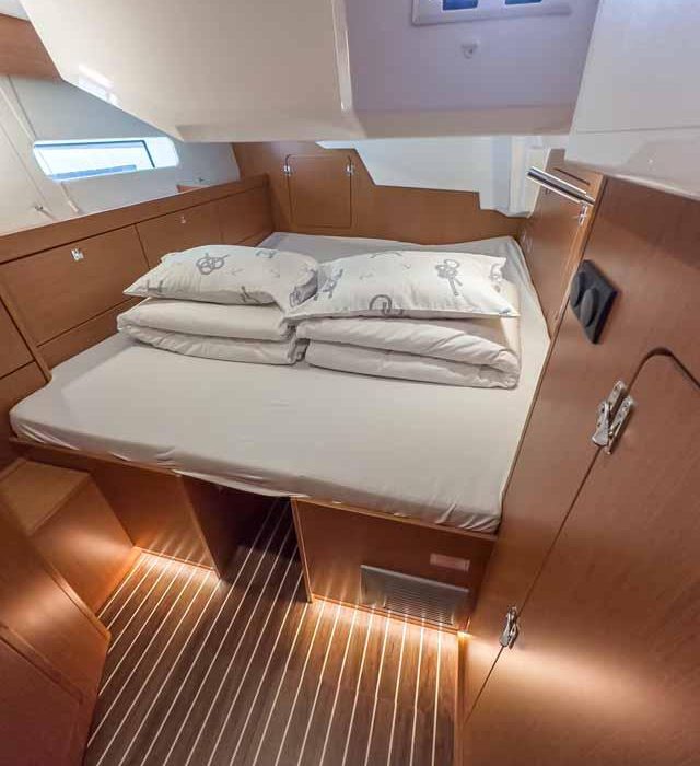 Naos | Bavaria C46 photo 17