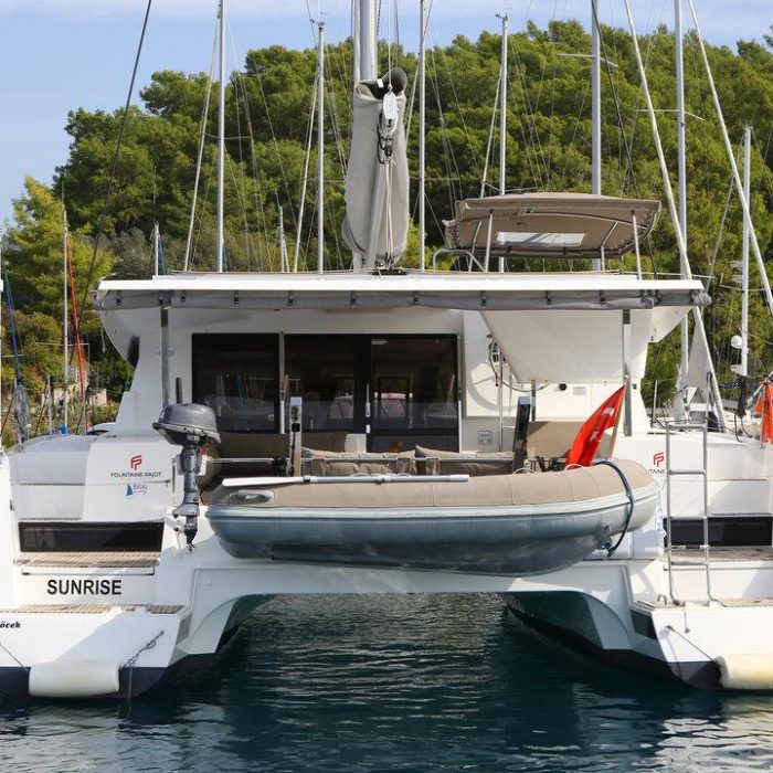 Sunrise | Fountaine Pajot LUCIA 40 photo 1