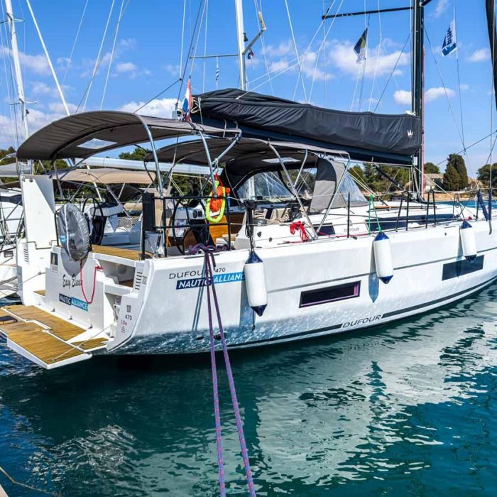 Easy Eleven | Dufour 470 Performance photo 5