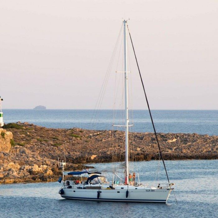 Tetina | Beneteau 50 photo 22