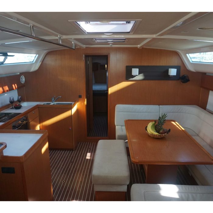 Lina | Bavaria Cruiser 51 photo 8