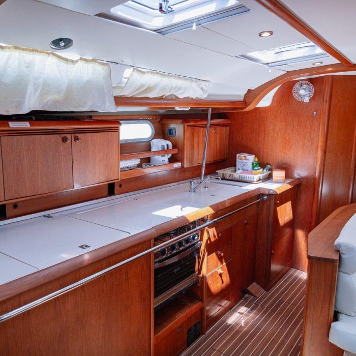 Ziva | Sun Odyssey 49 photo 12