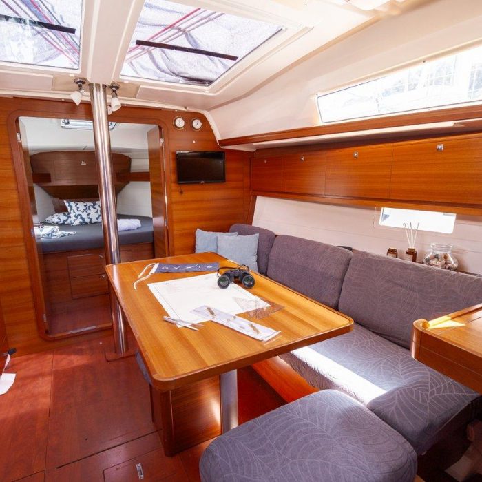 Cetus | Dufour 382 GL photo 9