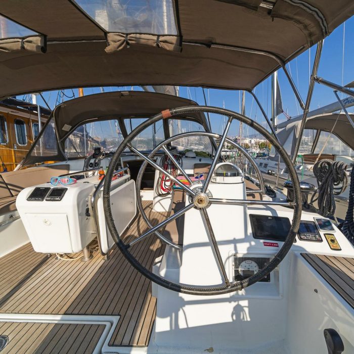 Eva | Sun Odyssey 519 photo 13