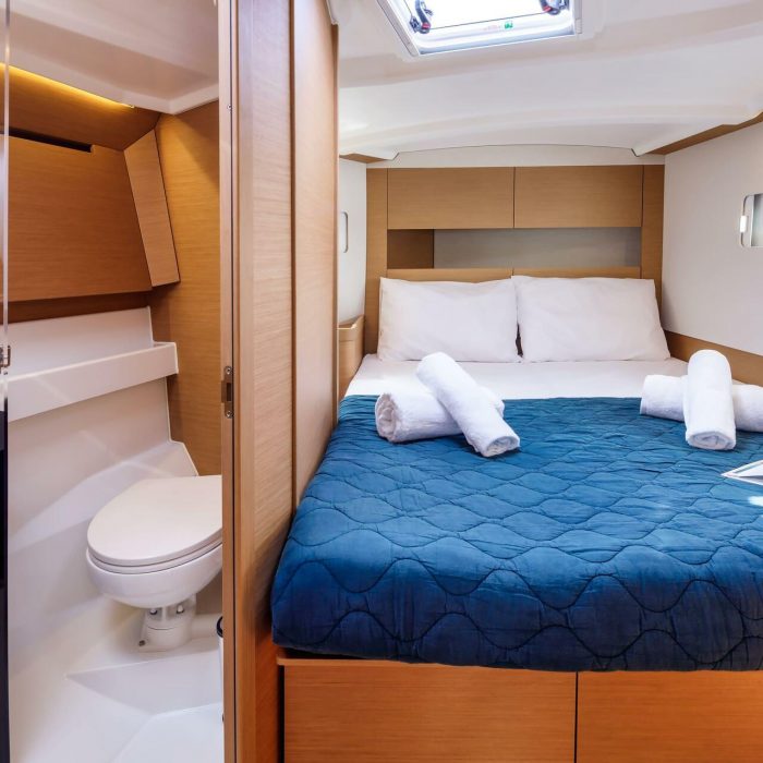Salty | Sun Odyssey 410 photo 18