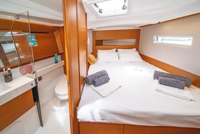 Chimera | Sun Odyssey 410 photo 7 Chimera | Sun Odyssey 410 photo 7