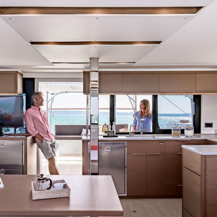 Premium | Lagoon 46 photo 7