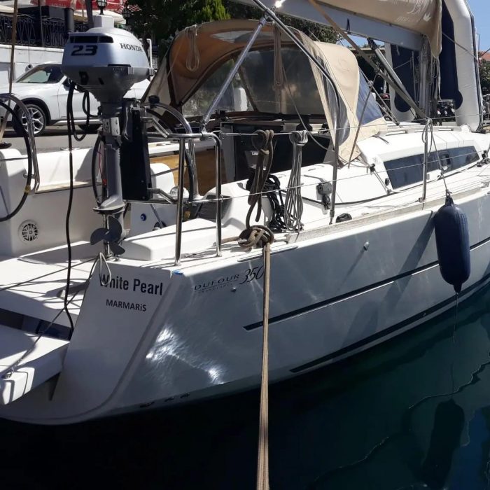 White Pearl | Dufour 350 Grand Large photo 2
