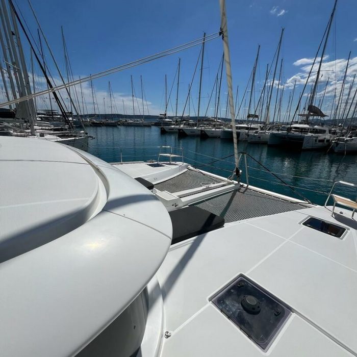 La Condesa | Lagoon 46 photo 10