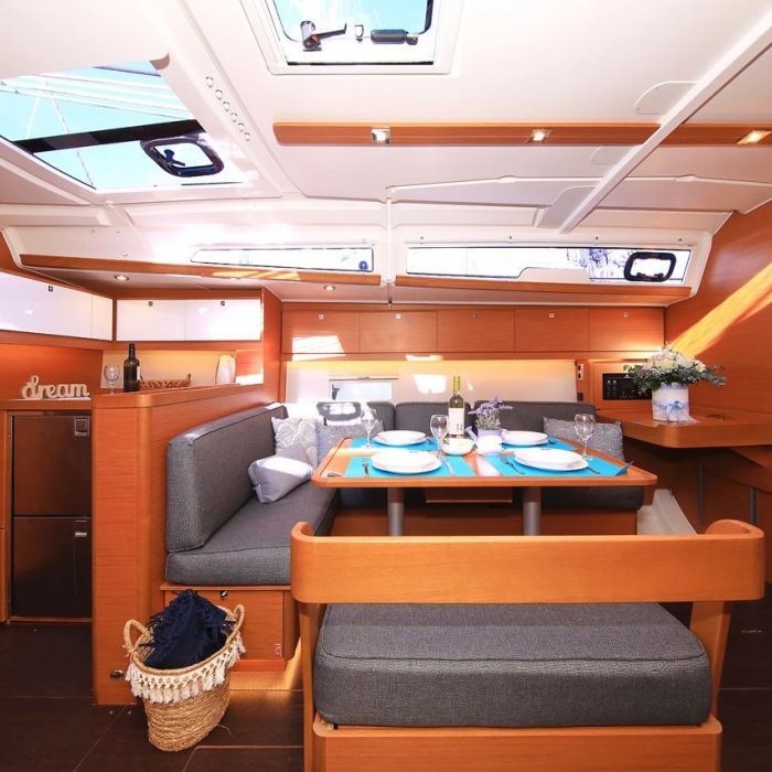 Auszeit | Dufour 430 photo 19