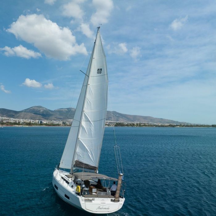 Andromeda | Dufour 470 photo 2