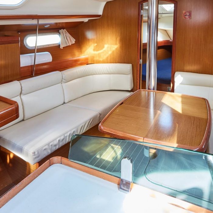 Bbcap | Sun Odyssey 39i photo 9