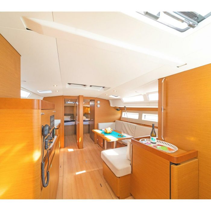 Funsea | Sun Odyssey 490 photo 11