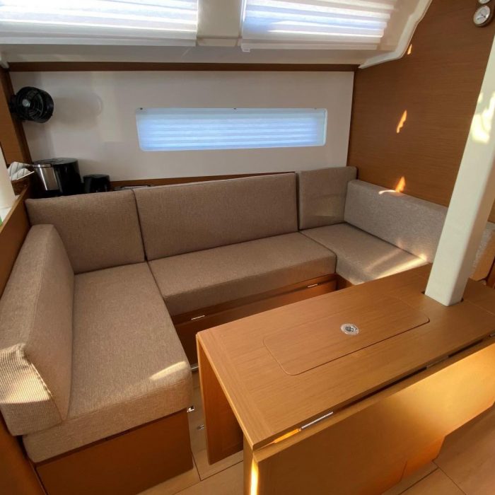 4 elli | Sun Odyssey 380 - 3 cab. photo 6