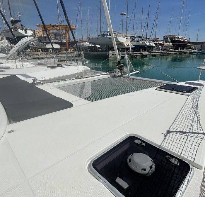 Bellatrix | Lagoon 42 photo 5