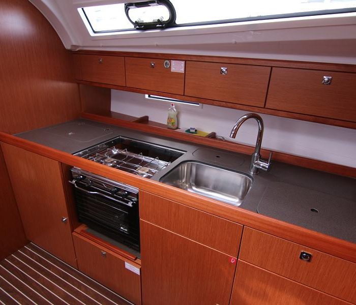 Federica | Bavaria Cruiser 41 photo 7