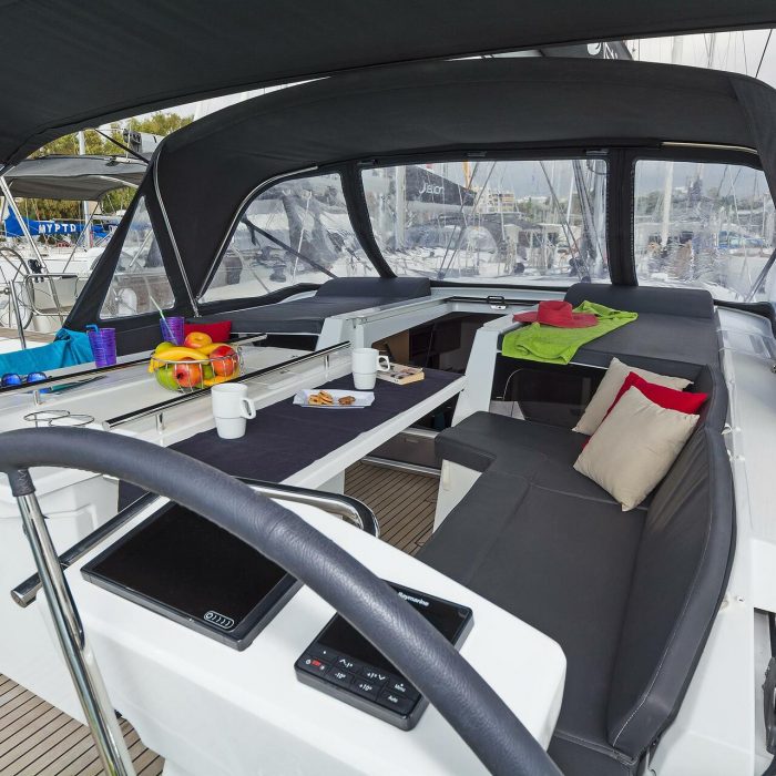 Salty Kiss | Oceanis 46.1 photo 11