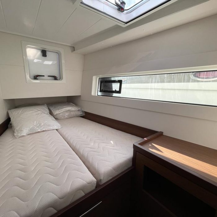 Fratelli | Lagoon 40 photo 22