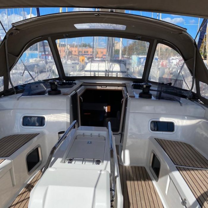 Alboran Pacharan (Majorca) | Sun Odyssey 519 photo 1