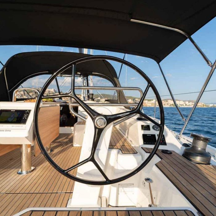 Vento Estivo | Bavaria C42 photo 6