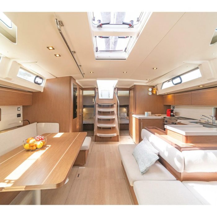 First Heartbeat | Oceanis 51.1 photo 10