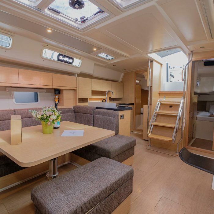 Ella | Hanse 458 photo 19
