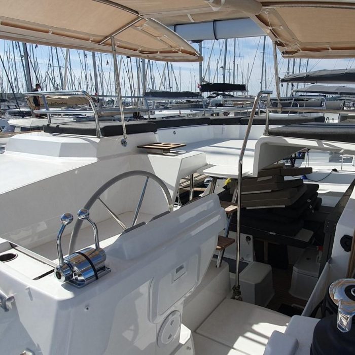 Adria Blue | Fountaine Pajot Elba 45 photo 6
