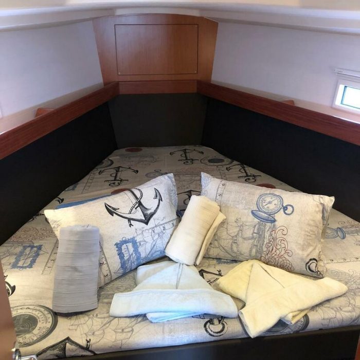 Lana 3 | Bavaria Cruiser 37 photo 11