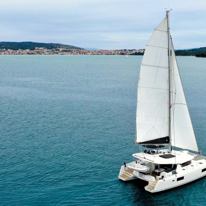 Vesper | Lagoon 42 photo 10