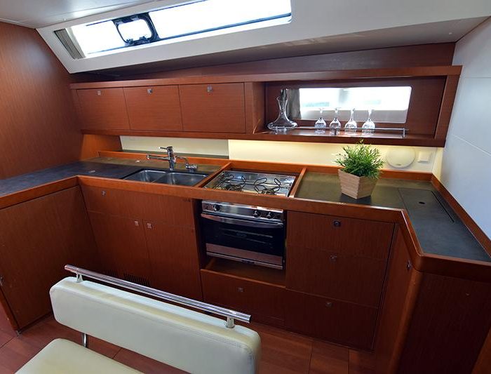 Semiramis (Refit 2021) | Oceanis 45 photo 9