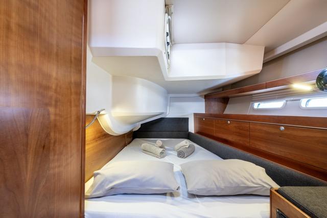 Premium | Hanse 575 photo 24