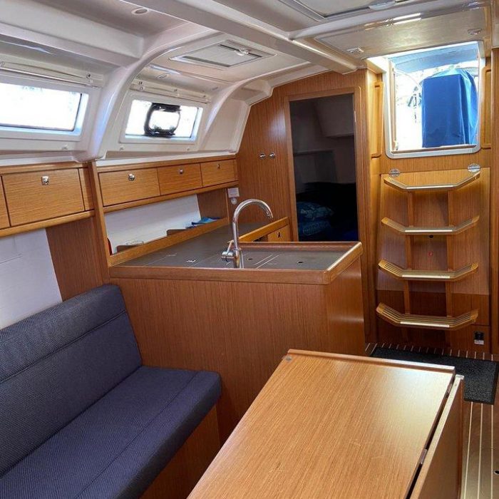 Into the Blue | Bavaria Cruiser 37 photo 5